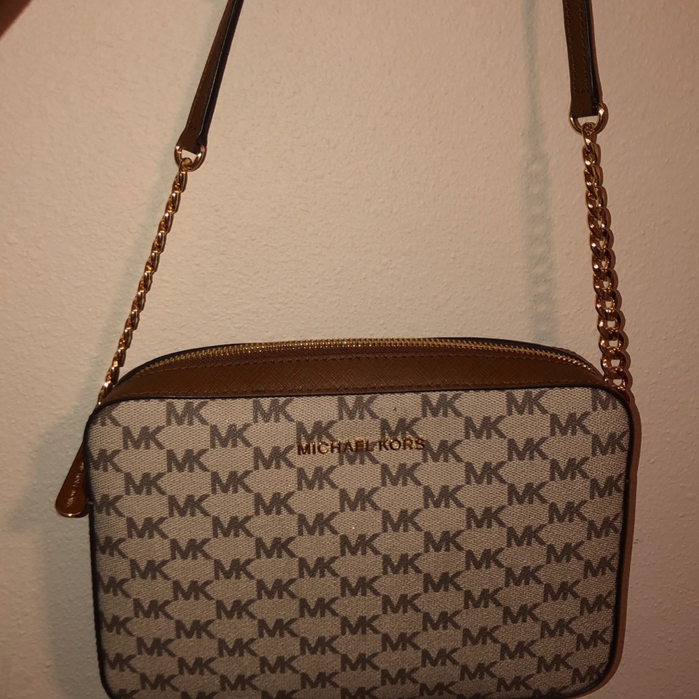 Michael Kors crossbody